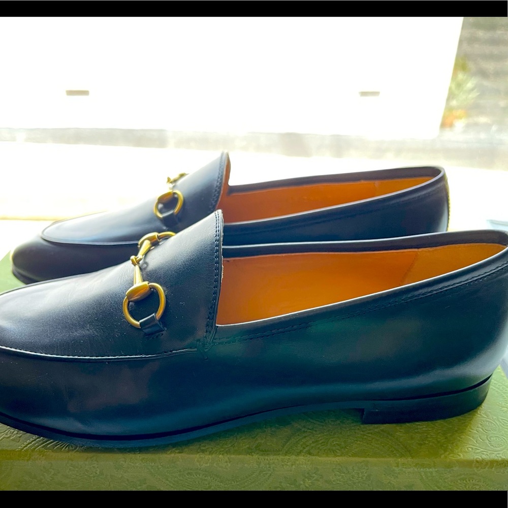 Gucci Jordaan Loafers Womens 9.5 (39.5 euro)